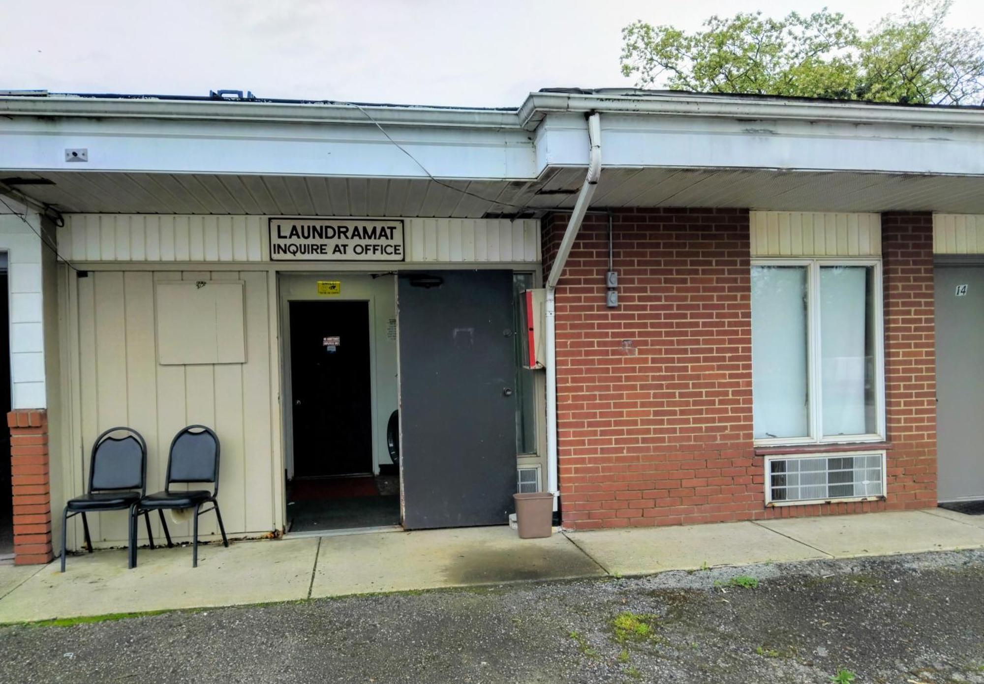 Davis Motel North Lima Екстериор снимка